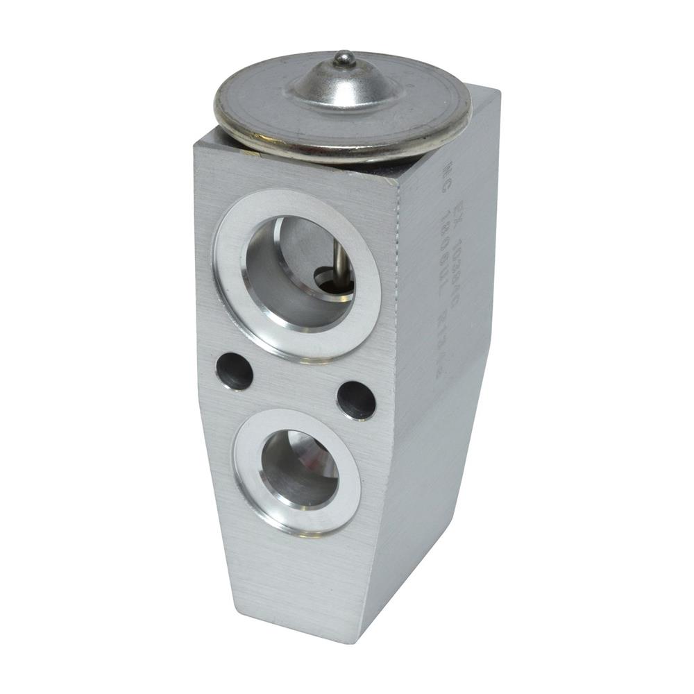 Mustang A/C Compressor & Condensor Kit - Image 4