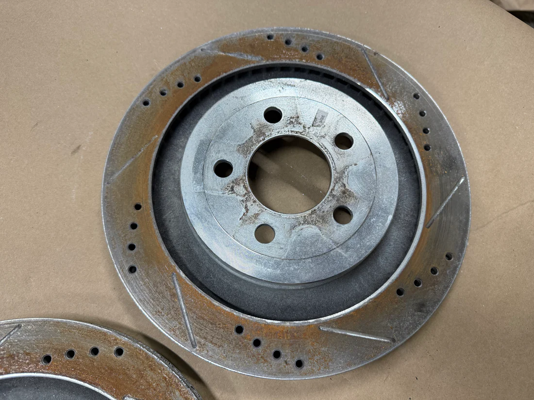 Ford Mustang GT 5.0 Rear Slotted Drilled Rotors 13 inch - Image 3