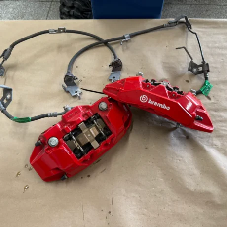 Ford Mustang GT Rear Brake Calipers Pair 4 Piston Brembo