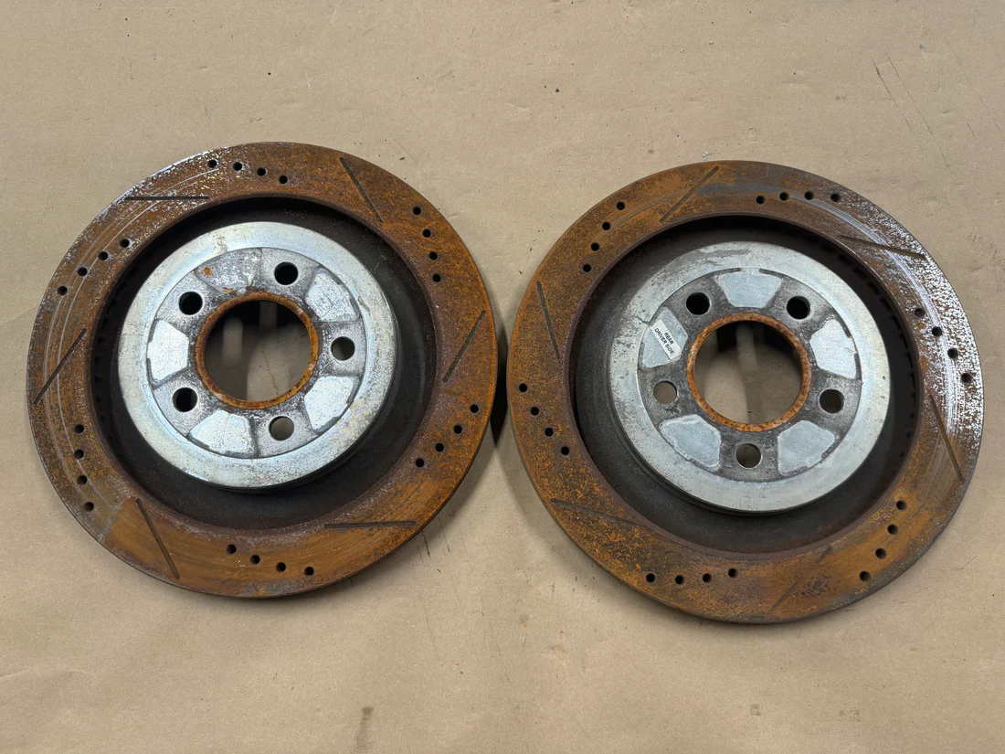 Ford Mustang GT 5.0 Rear Slotted Drilled Rotors 13 inch