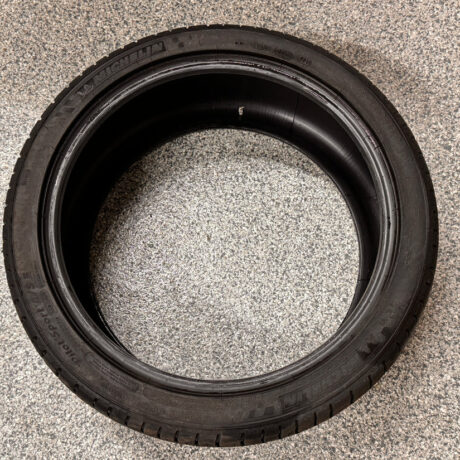 Michelin Pilot A/S 3 275/35 ZR20 Tire