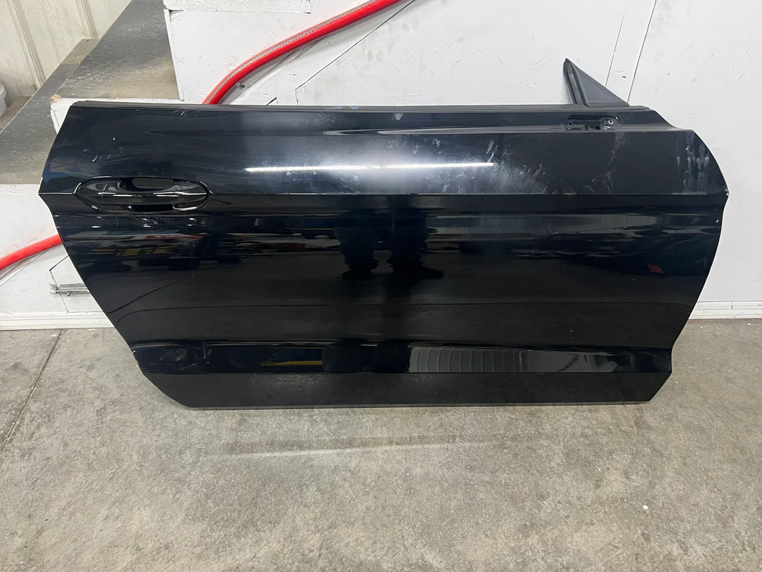 Ford Mustang GT EcoBoost RH Passenger Side Door Complete w/Glass