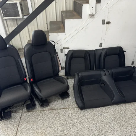 Ford Mustang GT Black Cloth Leather Seats Coupe